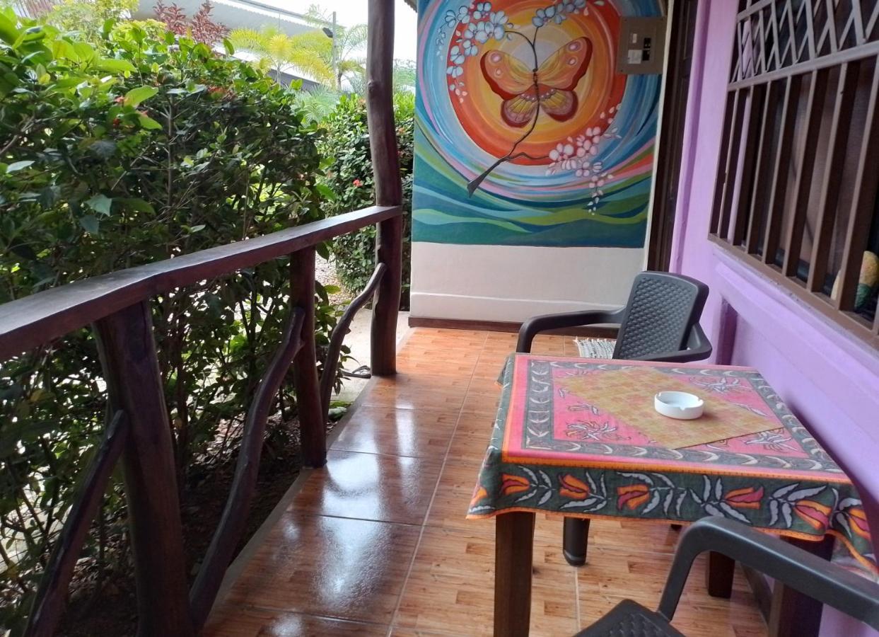Casa Alegra Apartment Puerto Viejo de Talamanca Luaran gambar