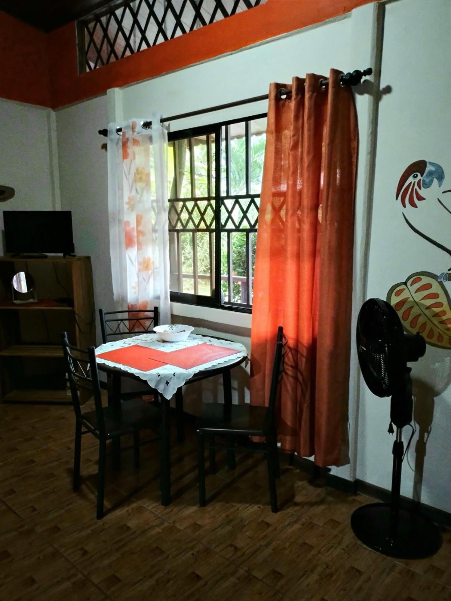 Casa Alegra Apartment Puerto Viejo de Talamanca Luaran gambar
